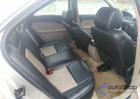 2007 Mercury Milan I4 Premier z USA, uszkodzony, nr VIN 3MEHM08Z97R660153